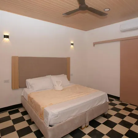 Hostal Casa Santa Cruz&social Coffee Cartagena