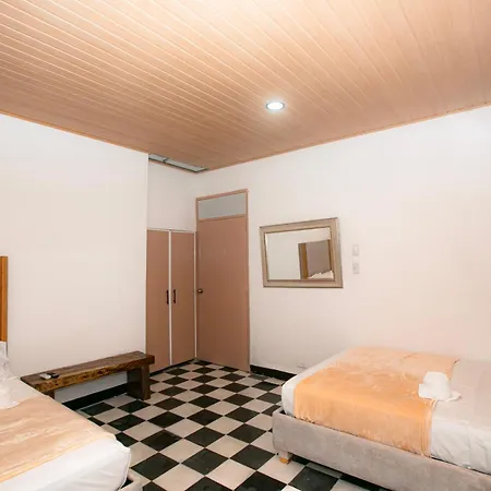 Casa Santa Cruz & Social Coffee Hostel